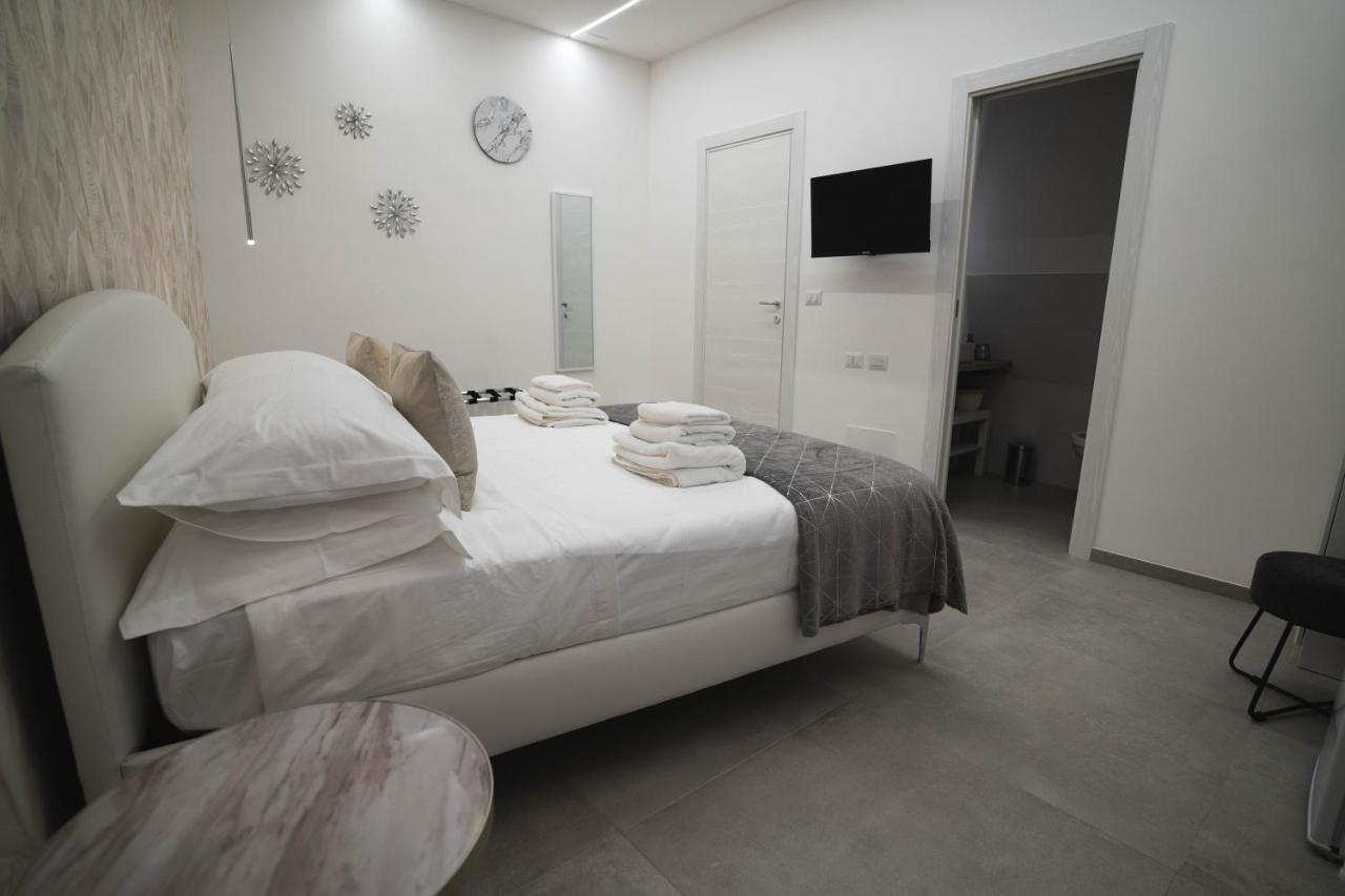 Arco Alto Rooms Bari Exterior foto
